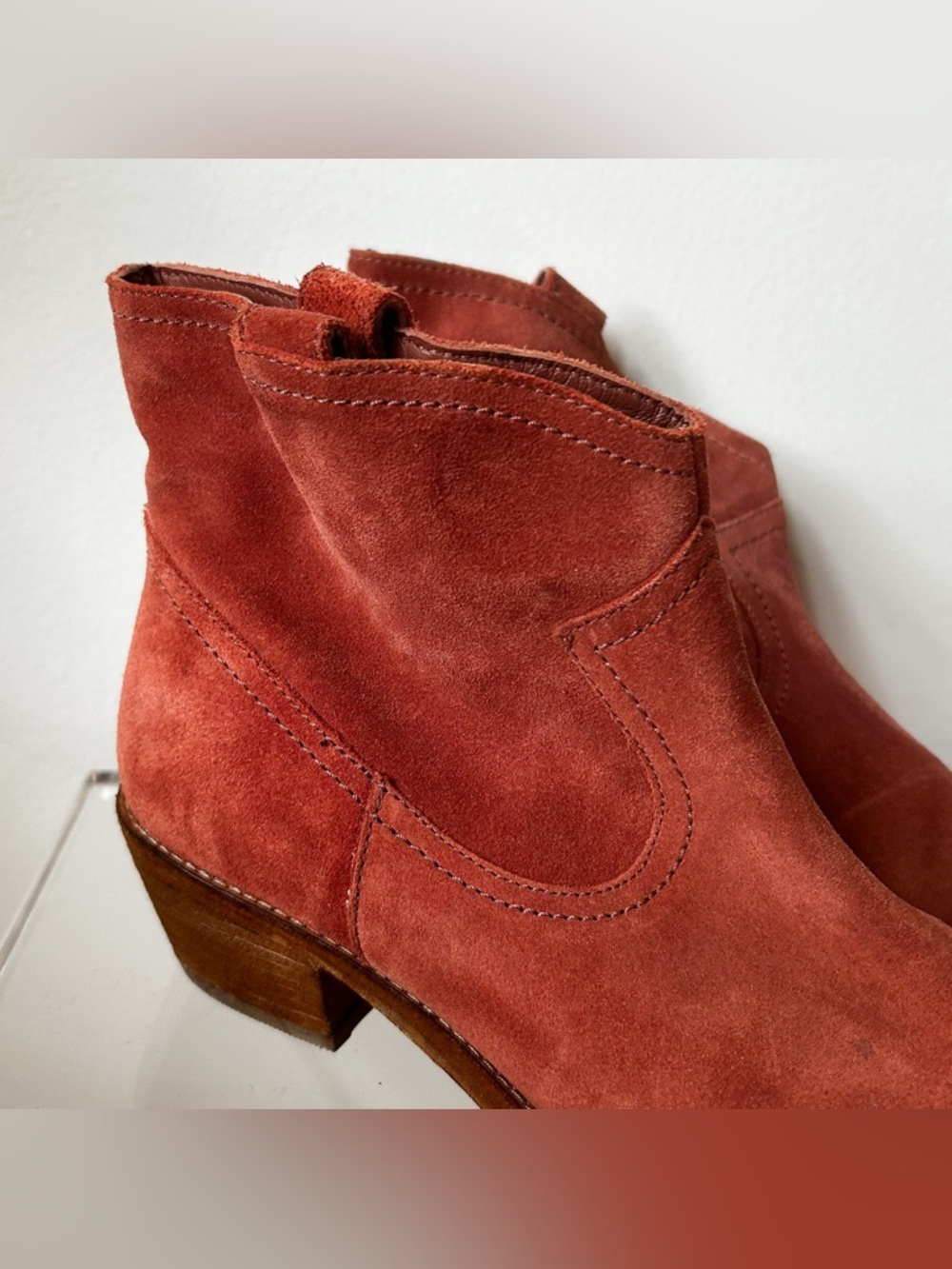 Boden Allendale Suede Ankle Boots in Red Oak, size 39 - Picture 2 of 8